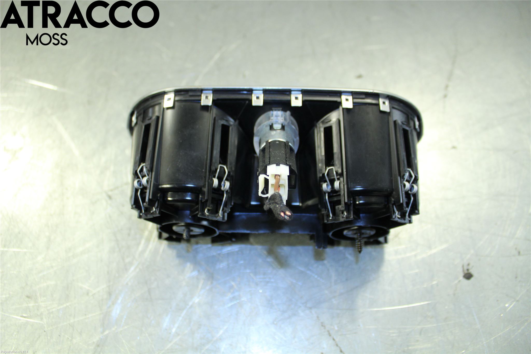 Porsche CAYENNE 03- Innr Koppholder