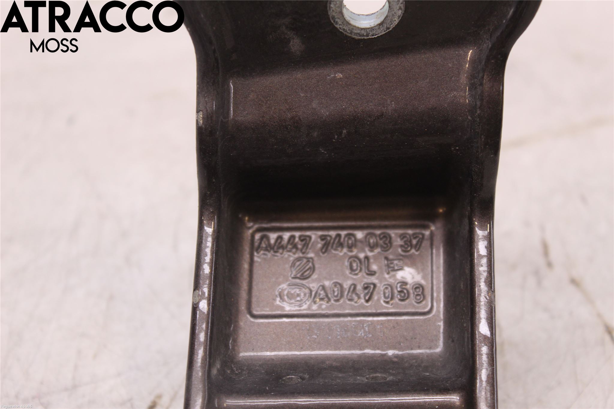 Mercedes-Benz MB VITO/V-KLASS (W640,W447,W448) 14- Bakluke Hengsel Venstre