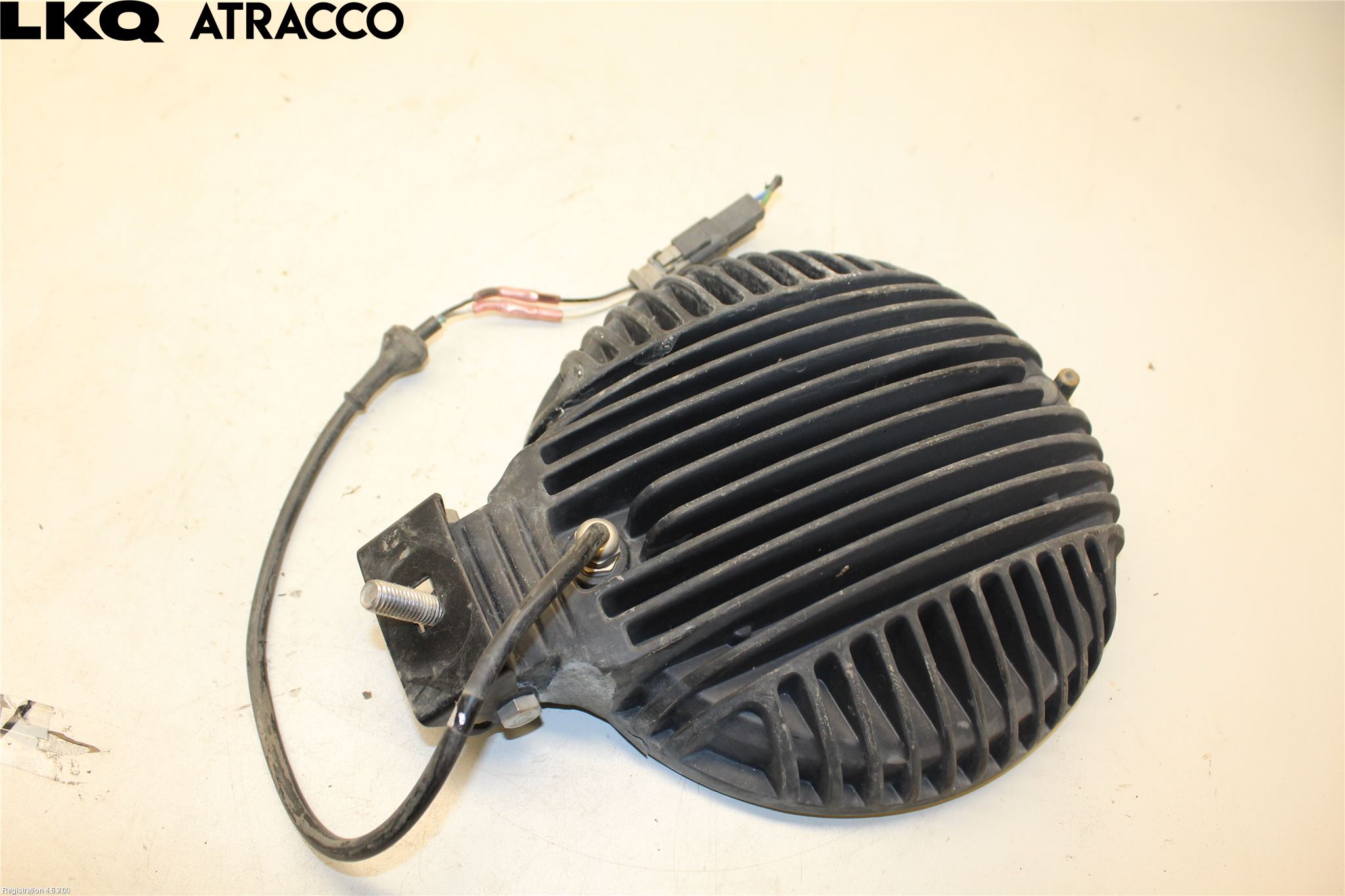 Volkswagen VW TRANSP/CARAVELLE (T5) 04-15 Frontlykt  Ekstralys (1000M)