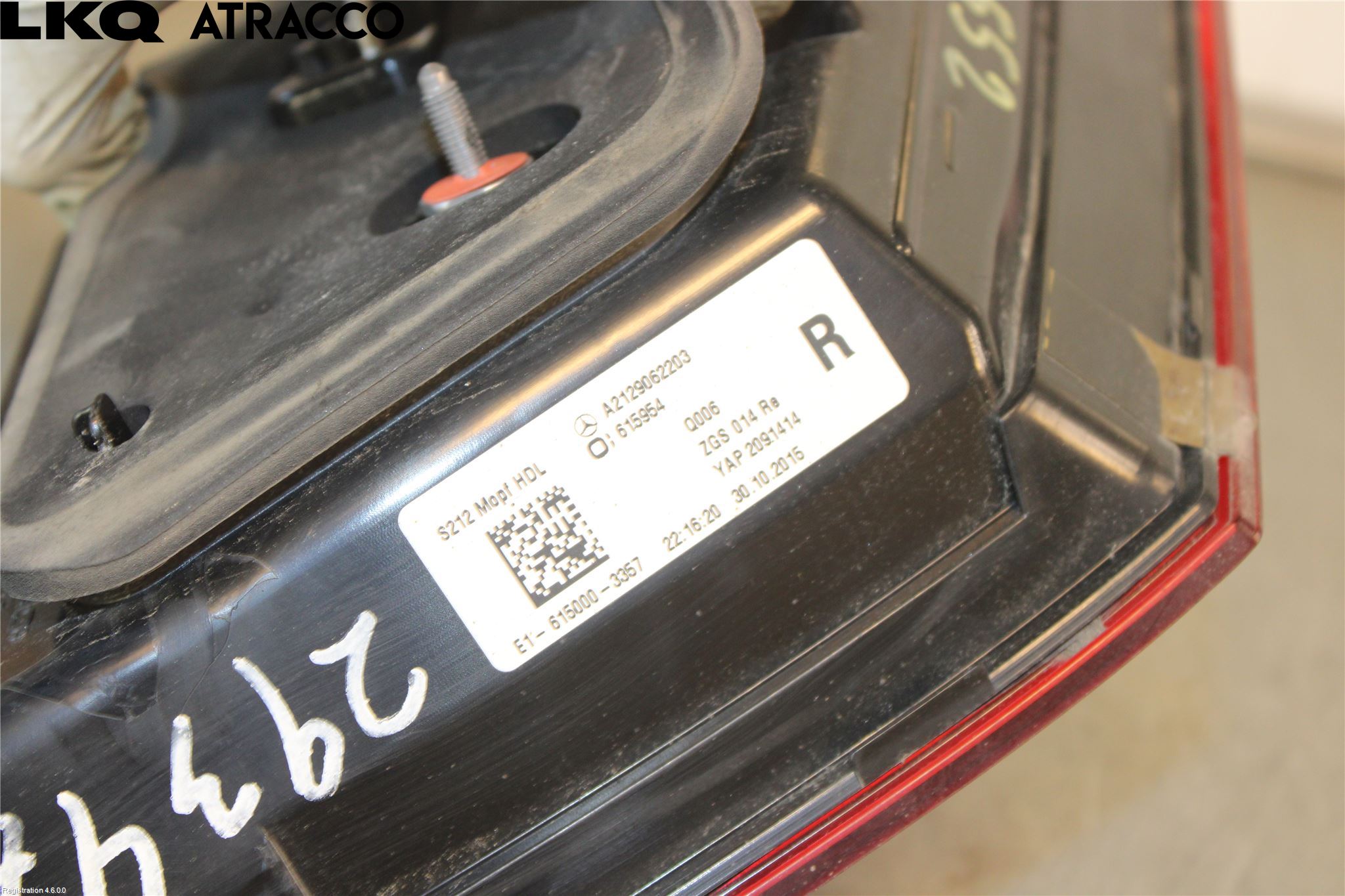 Mercedes-Benz MB E-KLASS (W212) 09-16 Baklykt Høyre  På Luke(Indre)