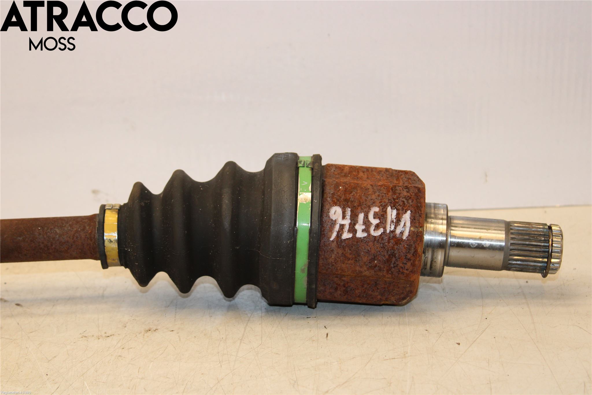 Mitsubishi OUTLANDER 13-21 Drivaksel Foran Kompl Venstre