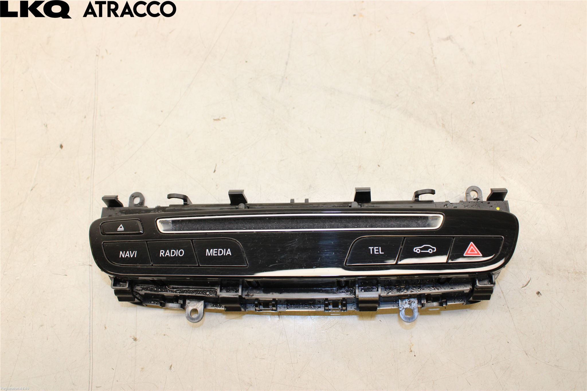 Mercedes-Benz MB C-KLASS (W205) 14-21 Stereo Radio Med Cd