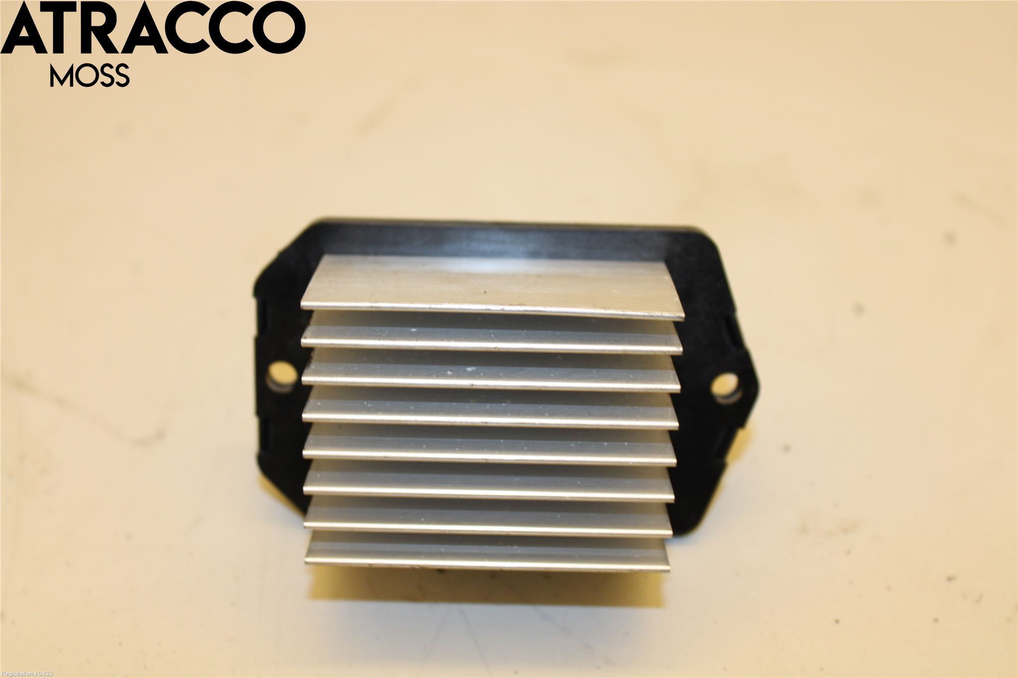 Mitsubishi SPACE STAR 13- Varmeapparat Viftemotstand