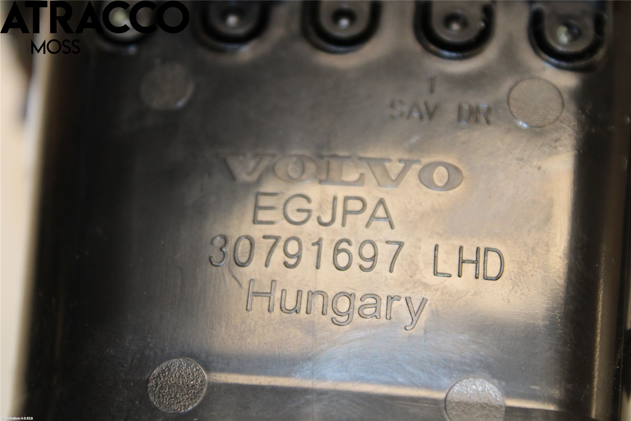 Volvo V40 12-19 Dashbord Kanal - Dyse