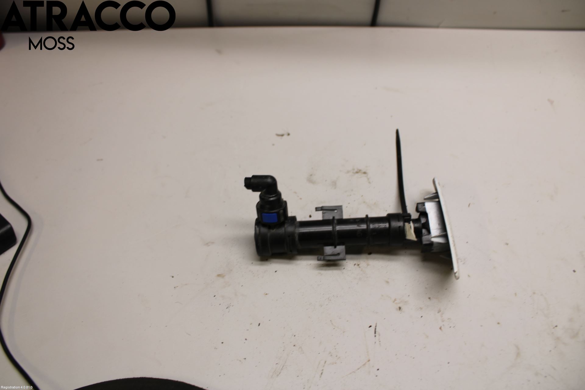 Skoda RAPID Spylerdyse Frontlykter