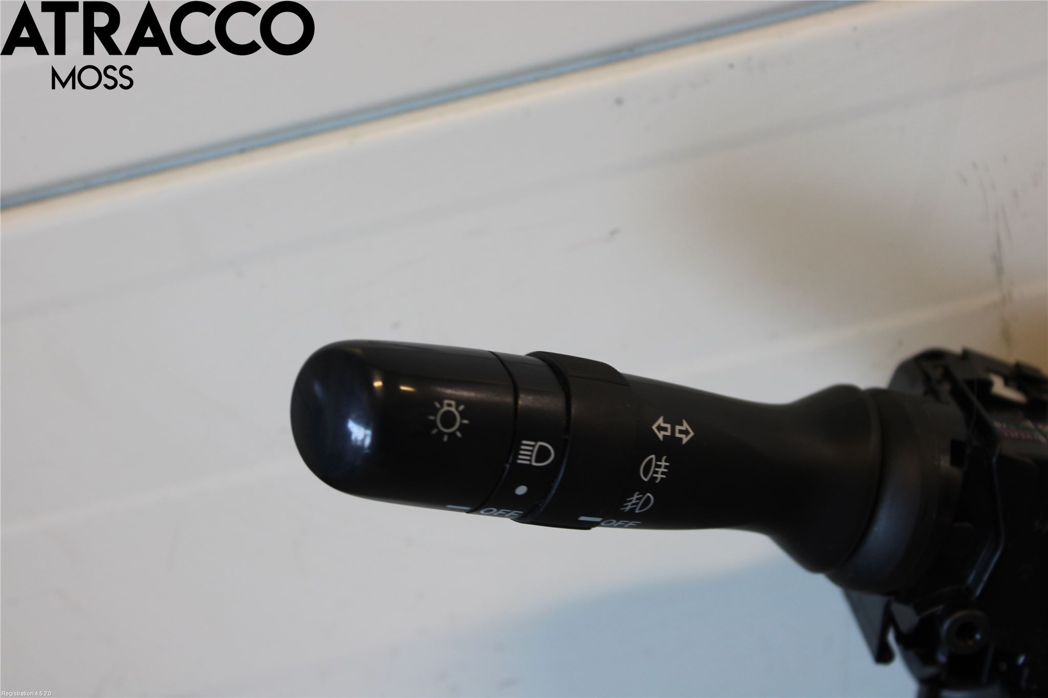 Toyota COROLLA 08-12 Bryter Ratt Kombi H Og V