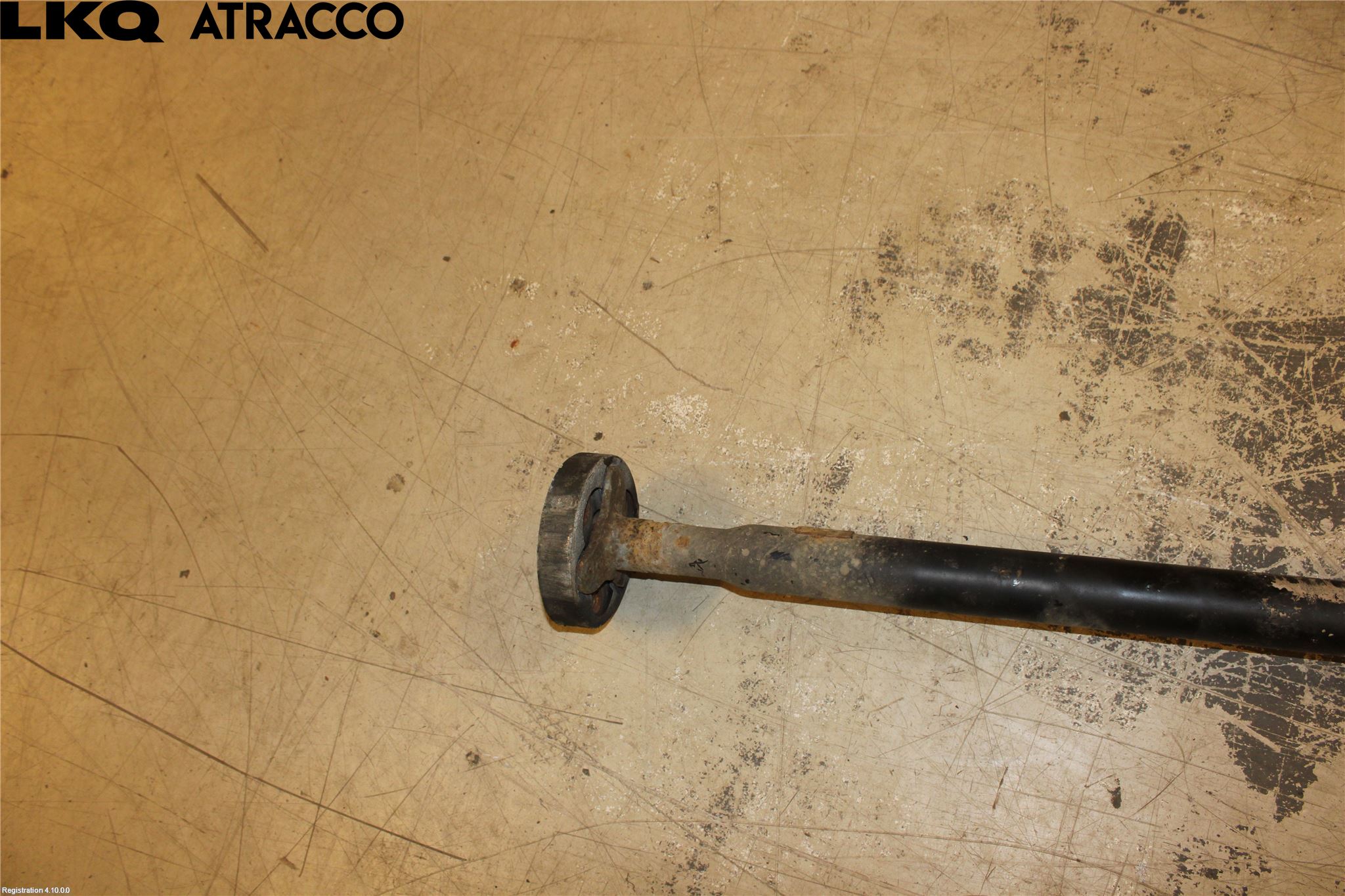 Volkswagen VW CADDY      04-10 Mellomaksel Kompl