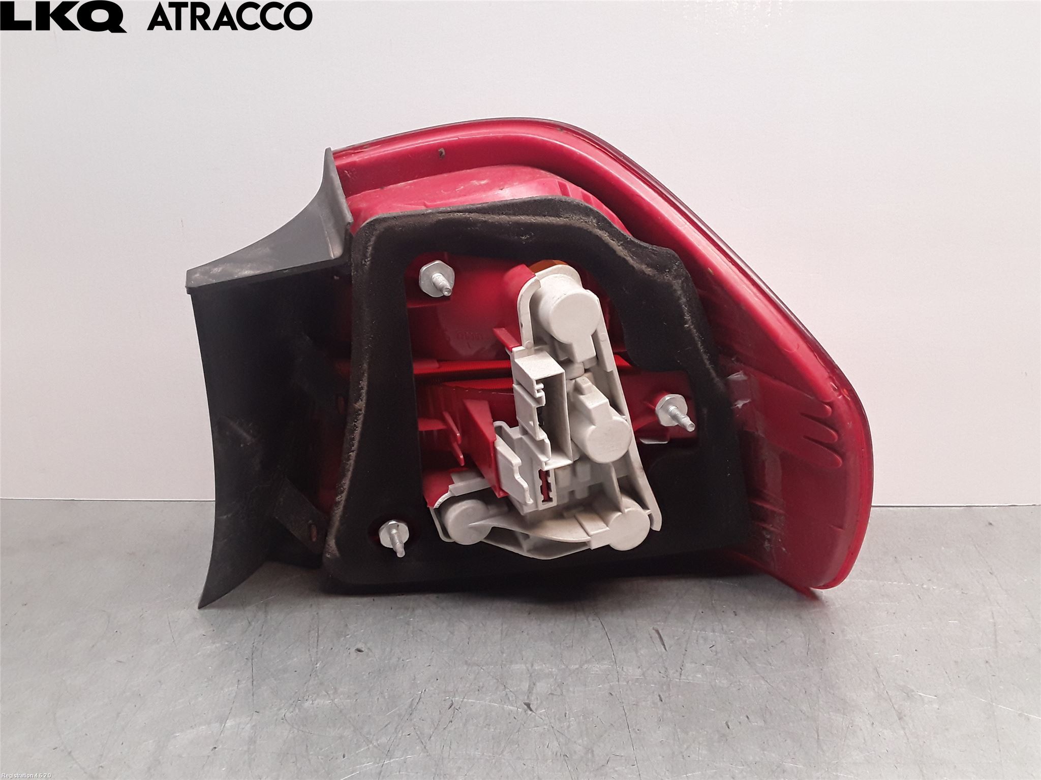 BMW 3 E90/91 SED/TOU 05-12 Baklykt Venstre