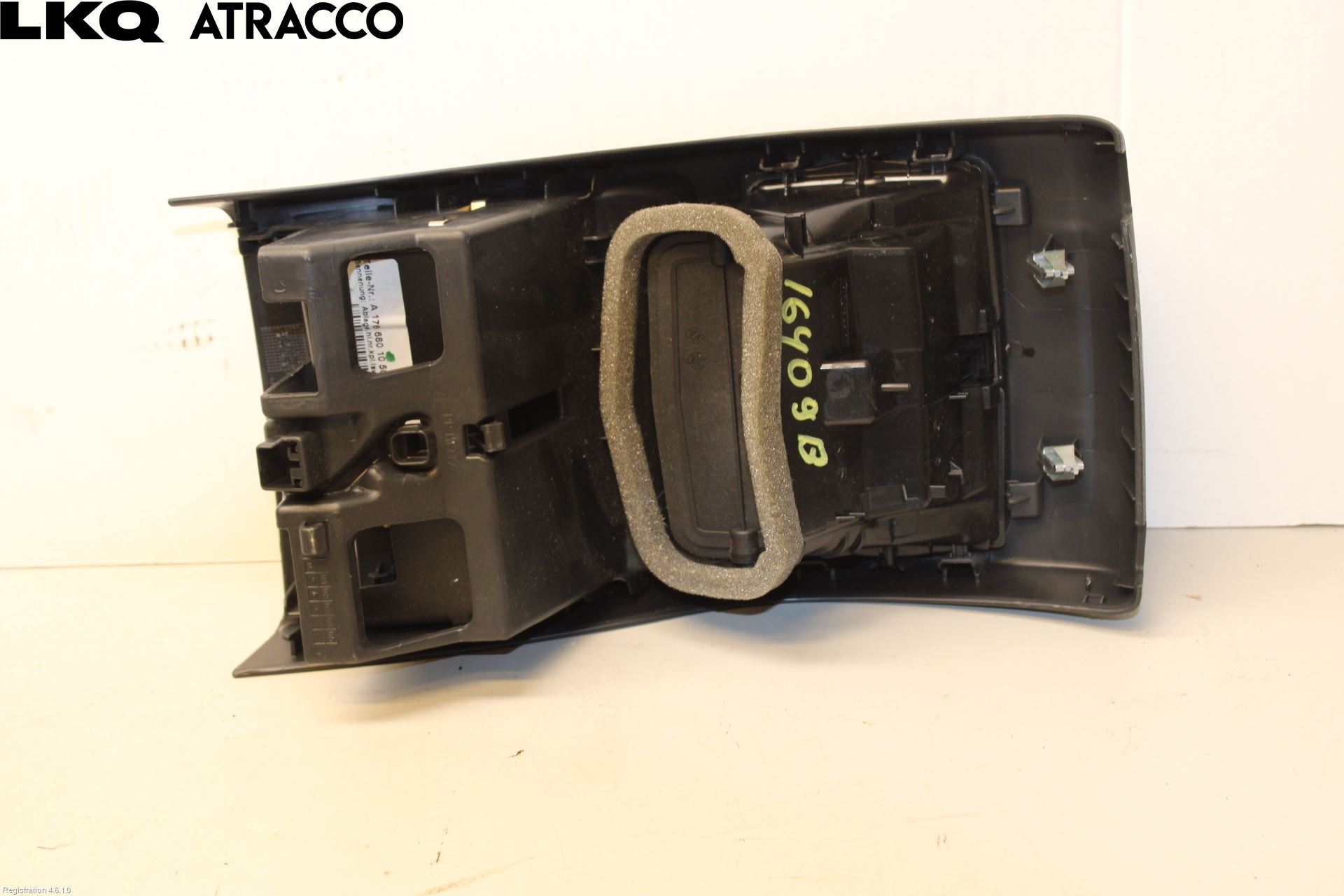 Mercedes-Benz MB CLA-KLASS (C117/X117) 13-19 Dashbord Kanal - Dyse