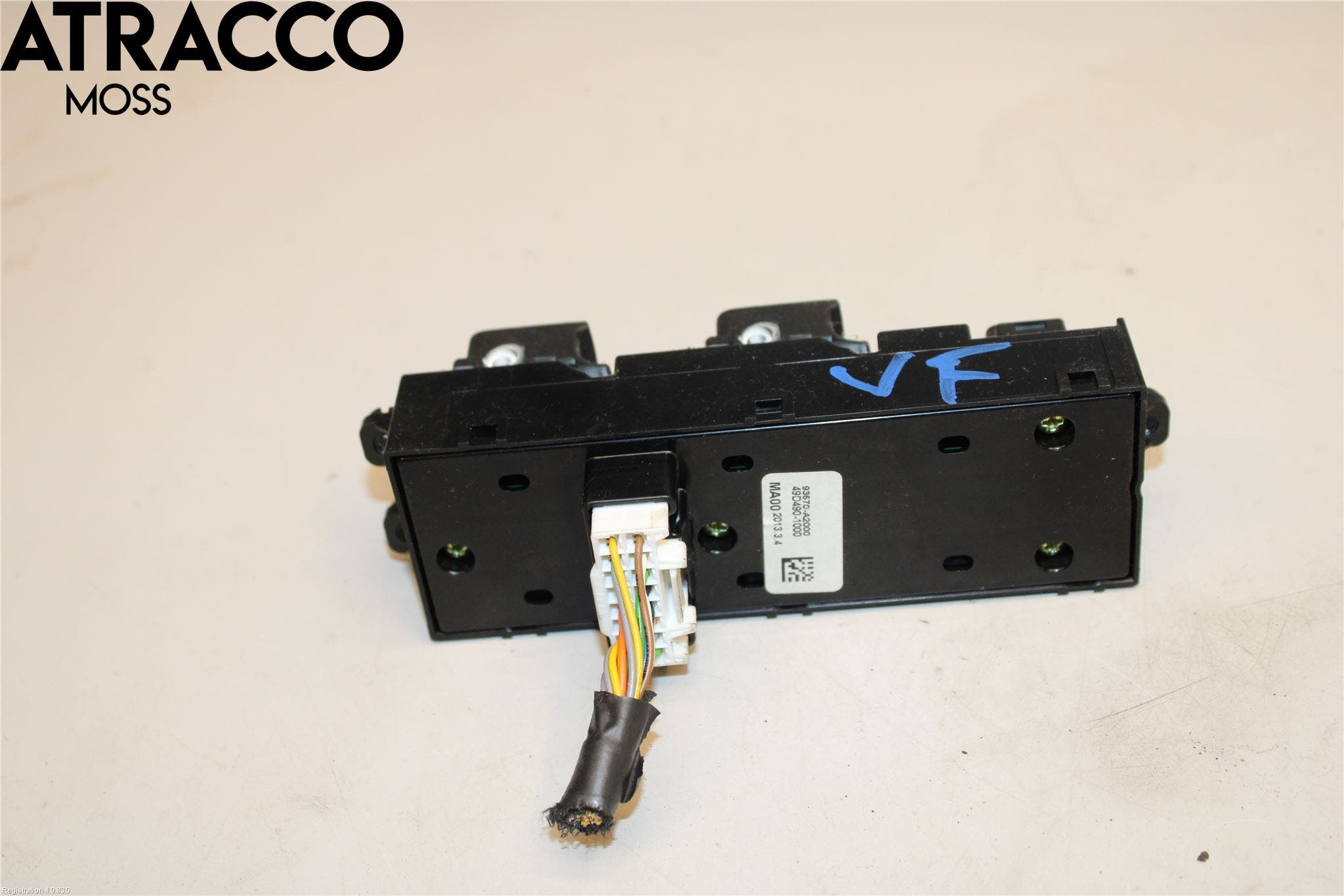 Kia CEED 12-18 Bryter Vindusheis