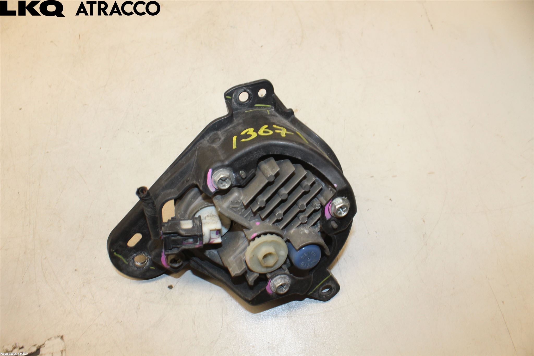 Mazda 2 (DJ) 15-22 Frontlykt-Kurve-Tåkelys