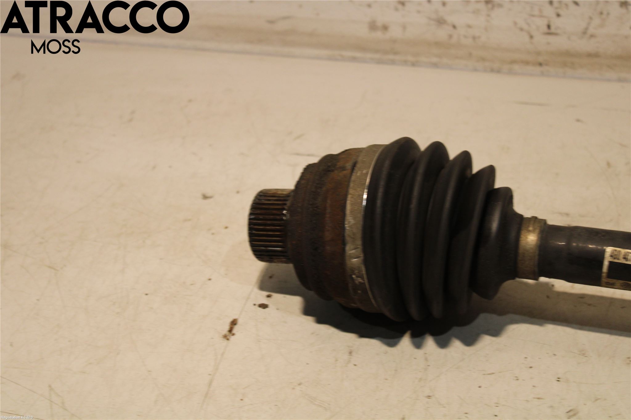 Audi A6 ALLROAD 12-18 Drivaksel Foran Kompl Høyre