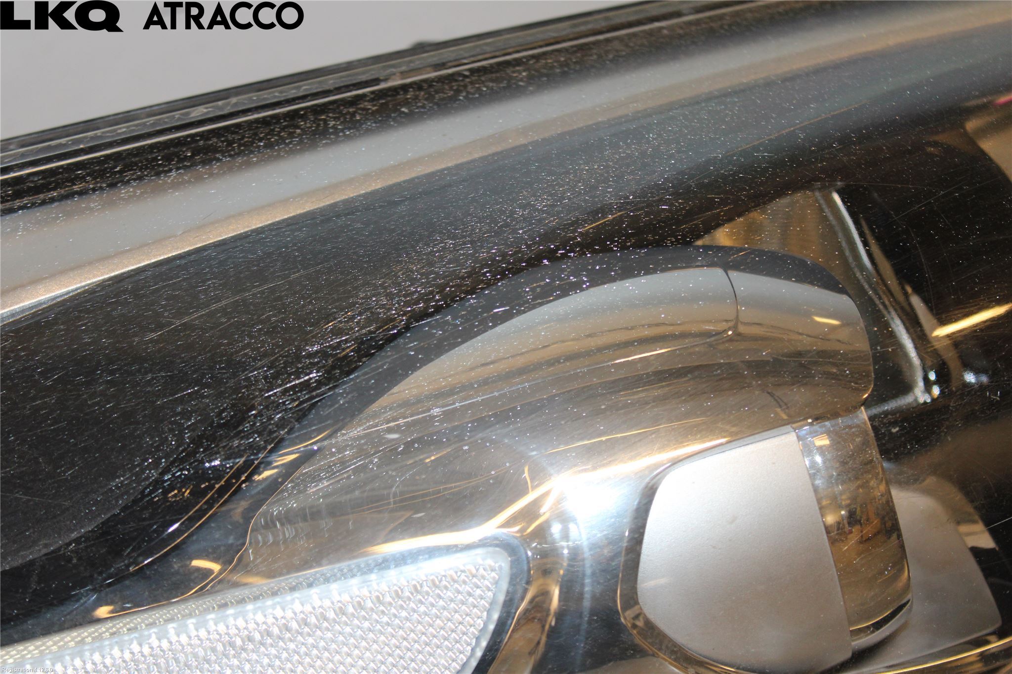 Kia CARENS III 13-19 Frontlykt Høyre