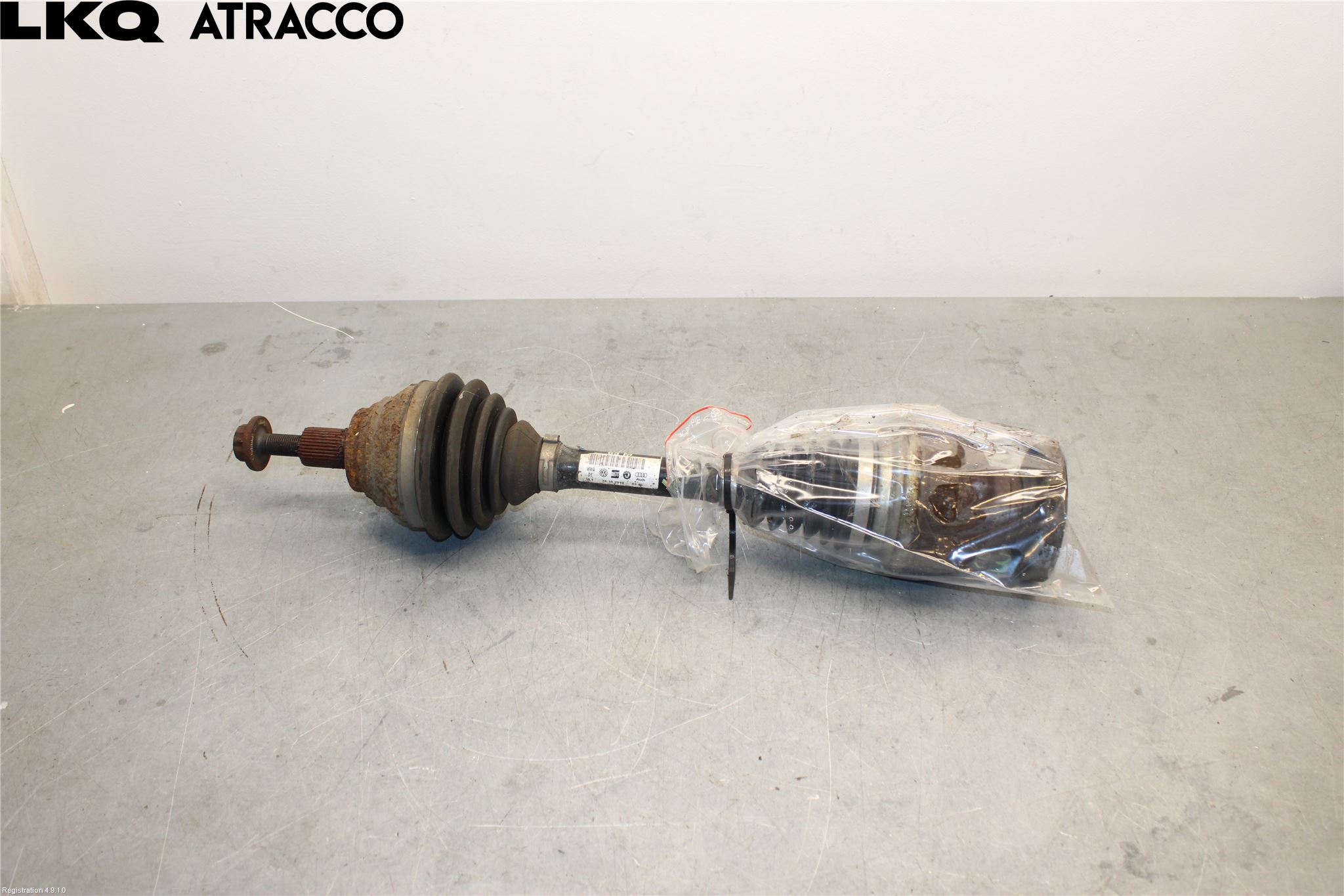 Volkswagen VW TIGUAN 07-16 Drivaksel Foran Kompl Venstre