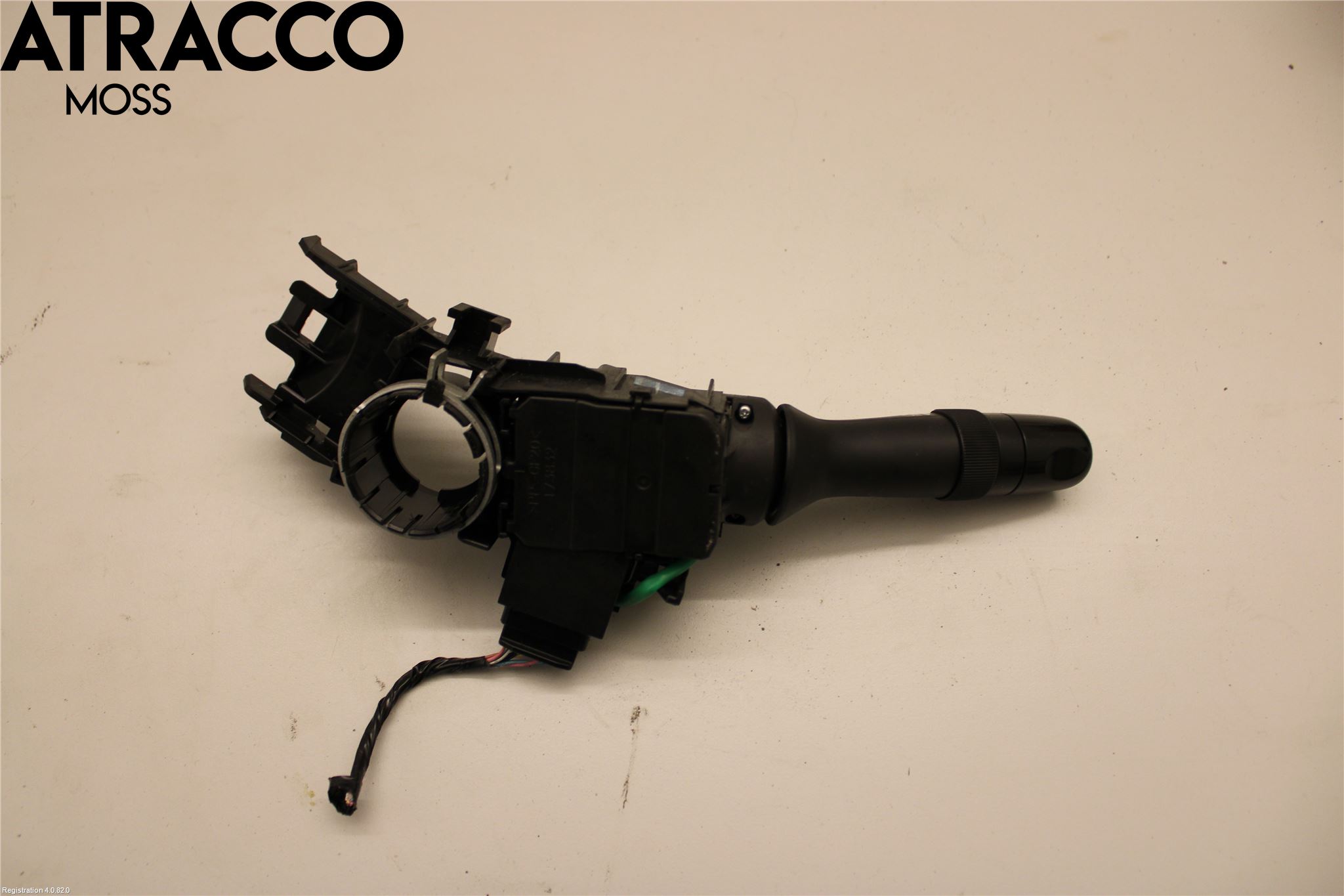 Toyota YARIS XP130 12-14 Bryter Ratt Kombi H Og V