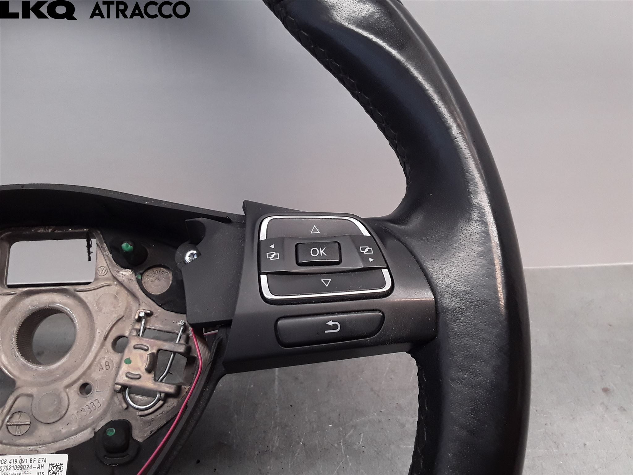 Volkswagen VW PASSAT 11-14 Ratt