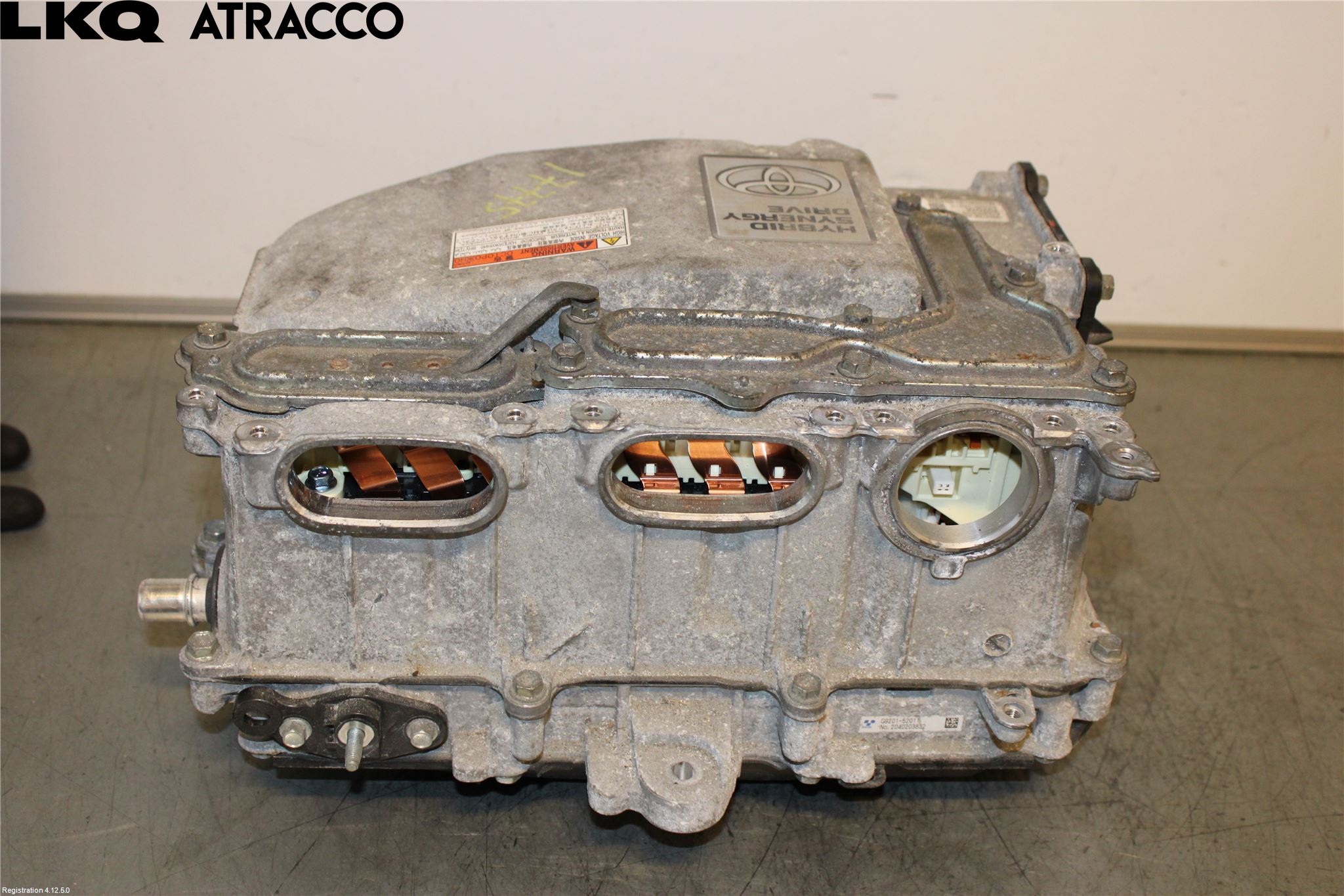 Toyota YARIS XP130 12-14 Hybridconverter