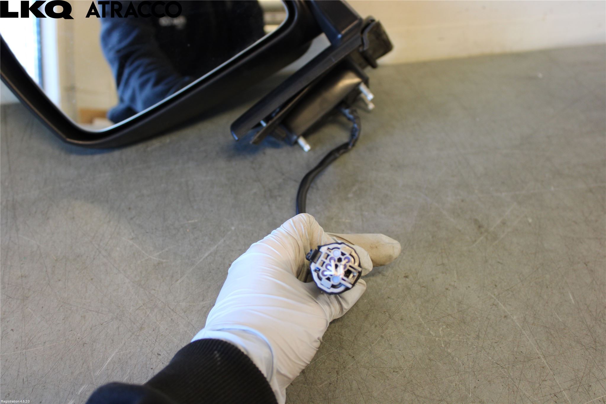 Nissan E-NV200/EVALIA Speil H M-El Justering