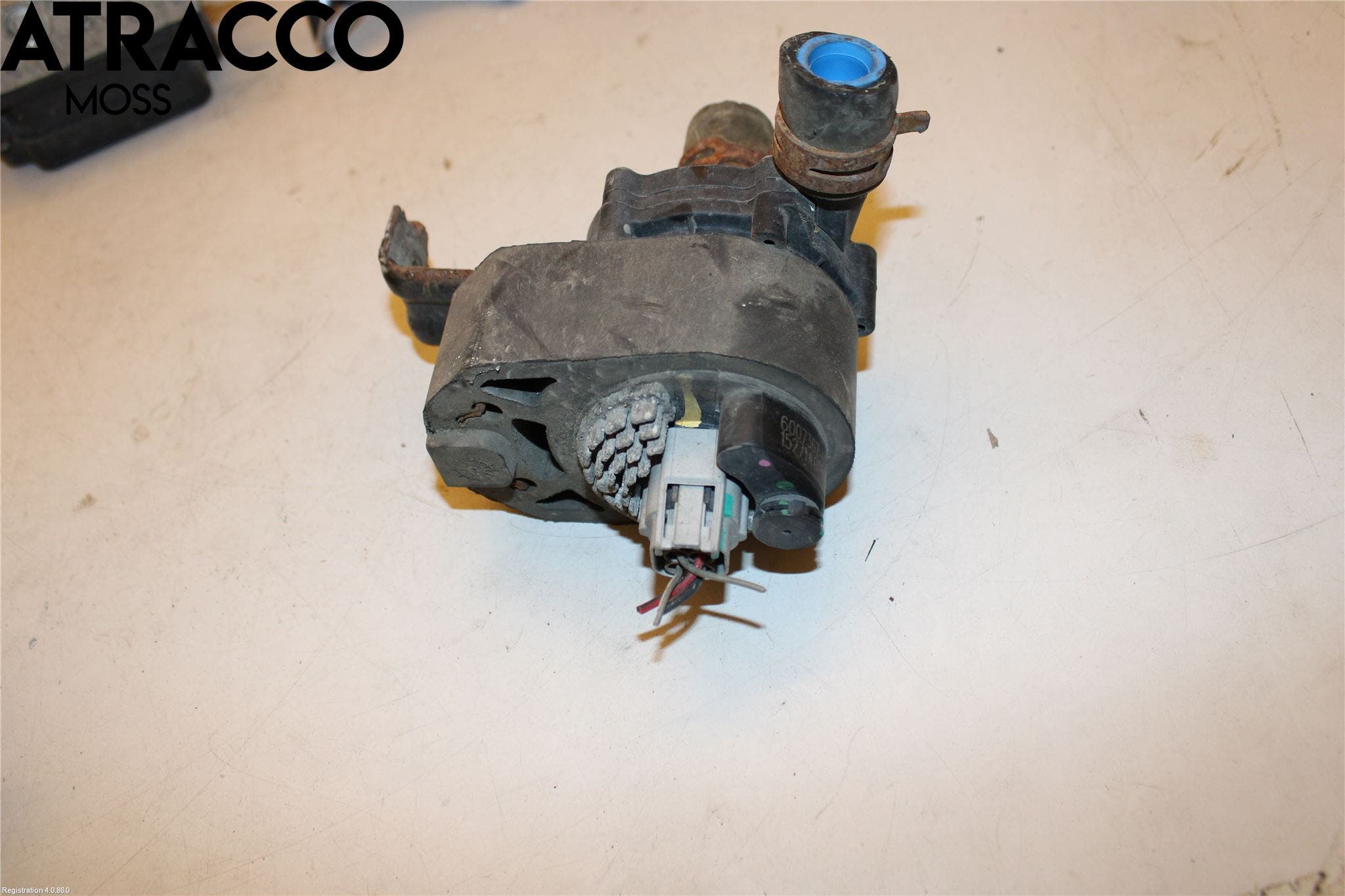 Tesla MODEL S 13- Vannpumpe