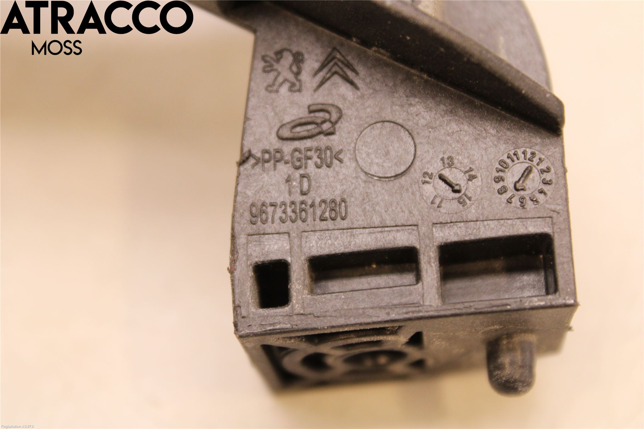 Peugeot 208 12-15 Dørruteramme