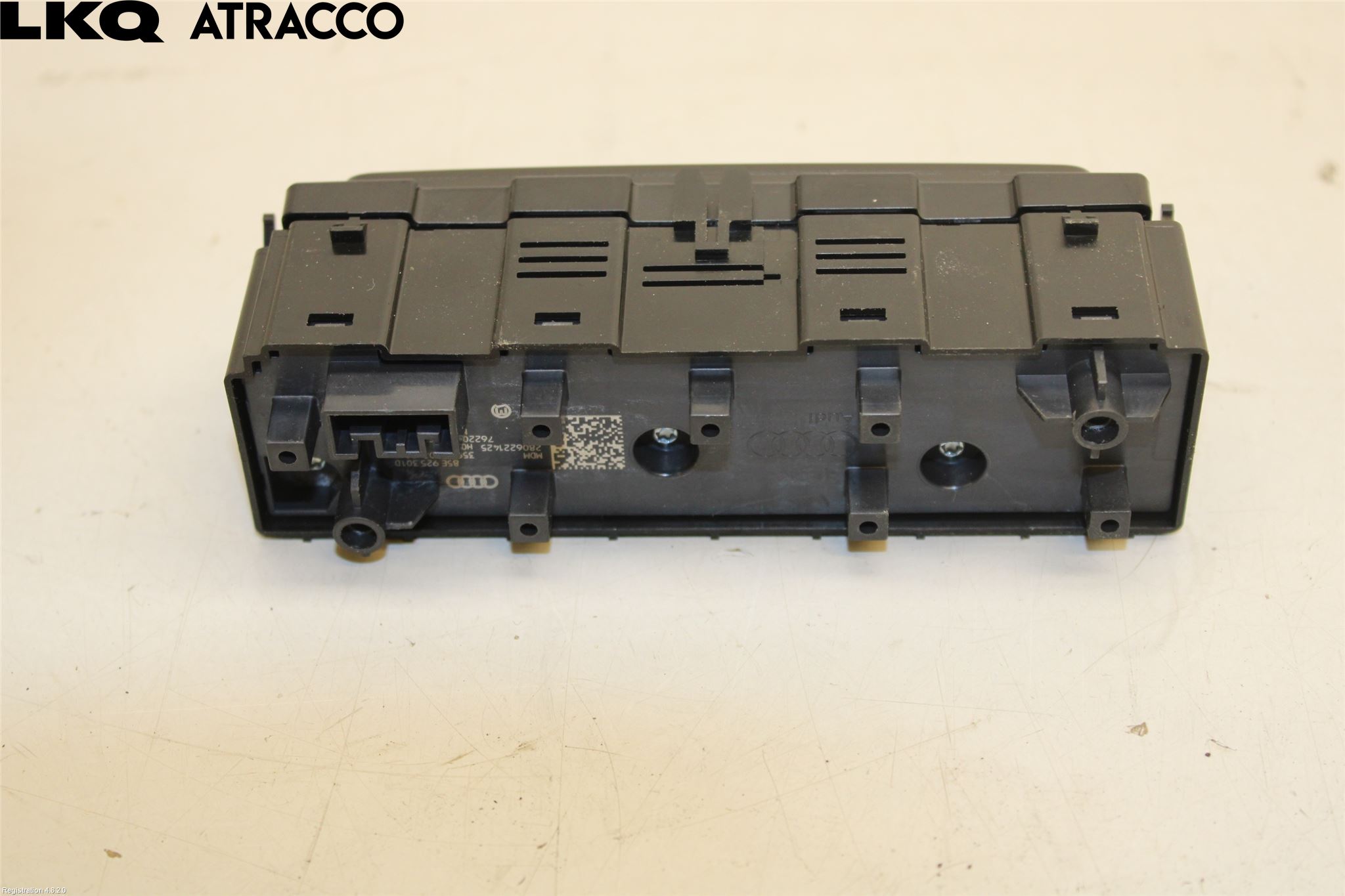 Audi Q4 E-TRON FZ 22- Bryter Varsel (Nødblink)