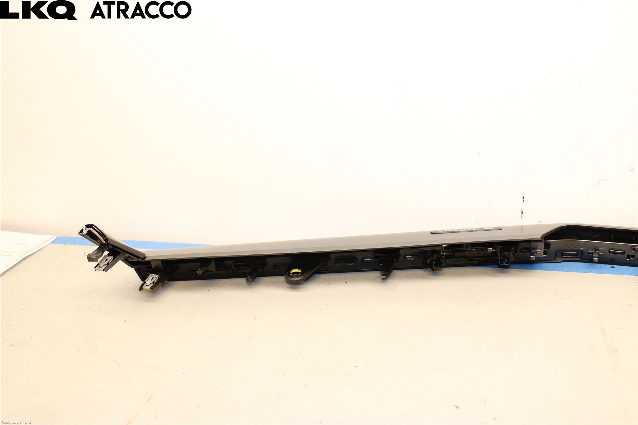 Audi Q4 E-TRON FZ 22- Instrument Ramme