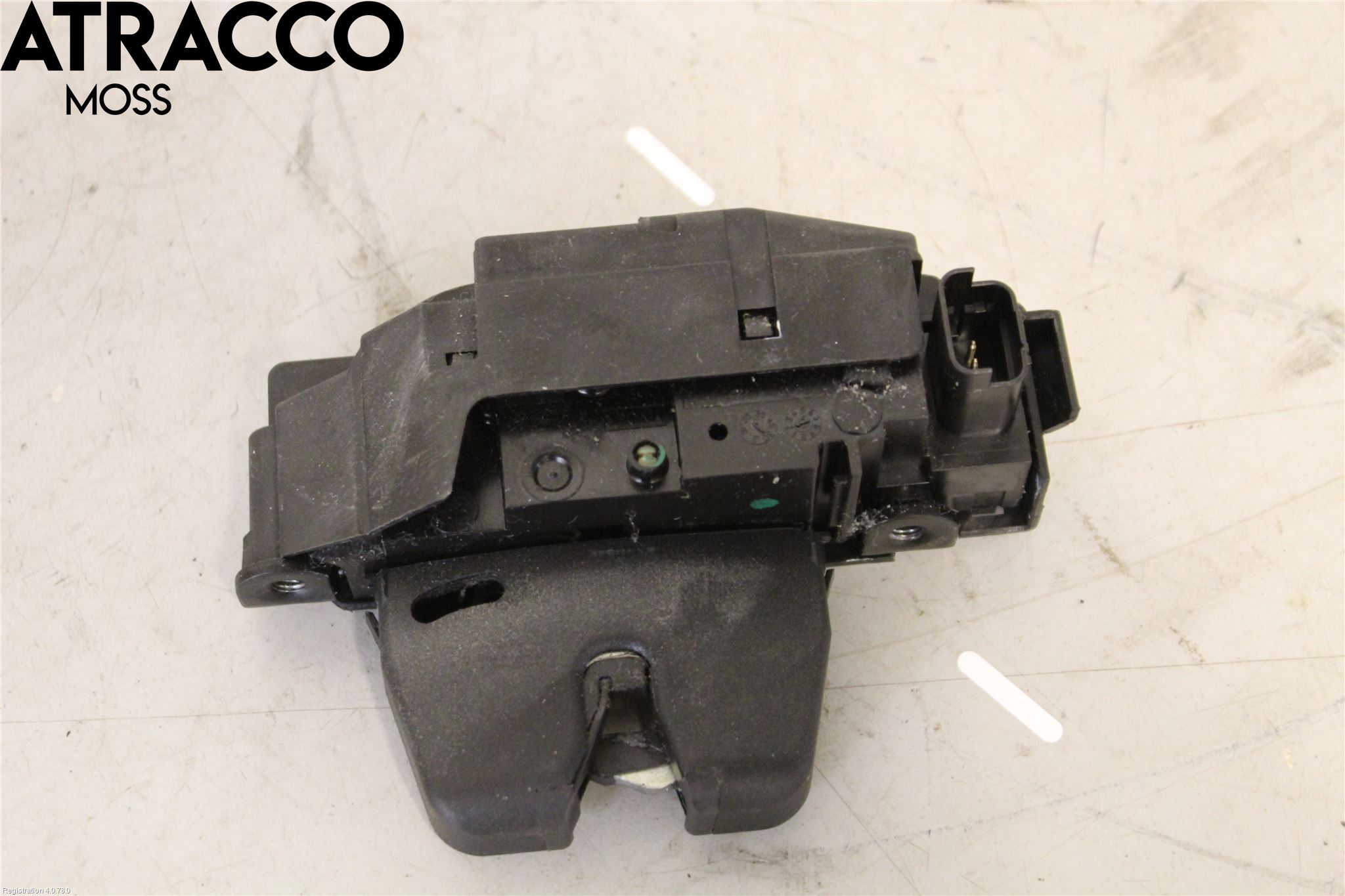 Peugeot 308 14-21 Lås Bakluke-Koffertlokk