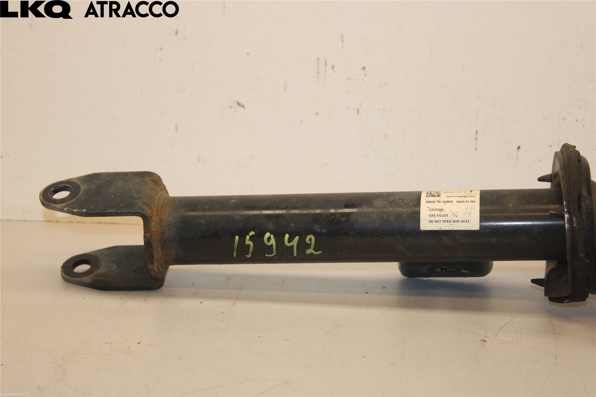 Tesla MODEL 3 17- Fjærbein Foran Høyre