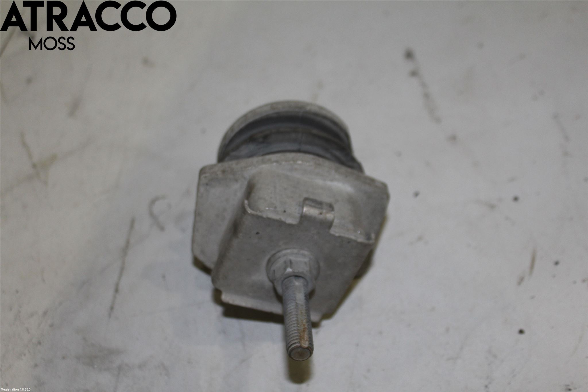 Volvo V90 CROSS COUNTRY 17->> Bladfjærfeste Bak