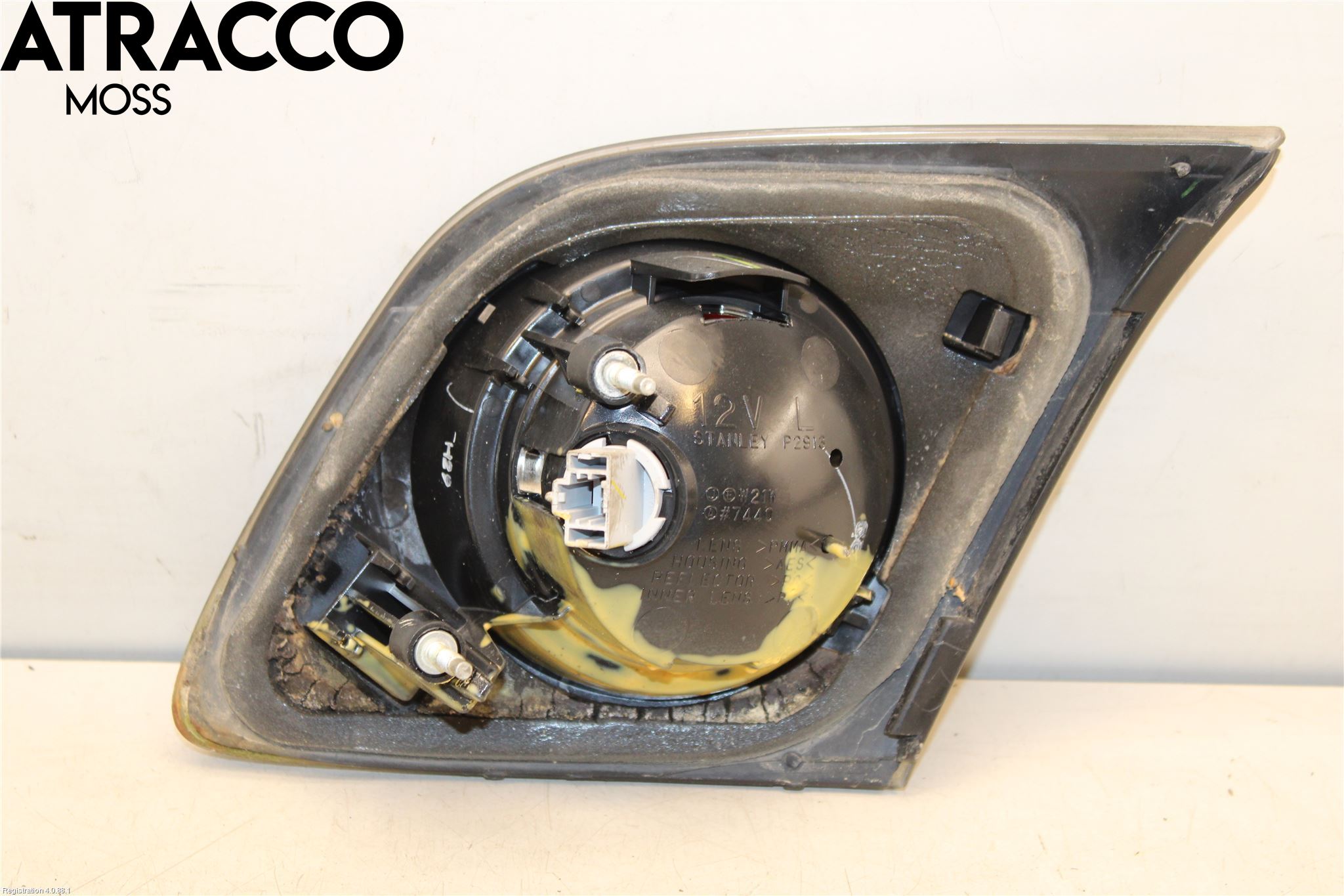 Mazda 3 I 07-08 Baklykt Venstre  På Luke(Indre