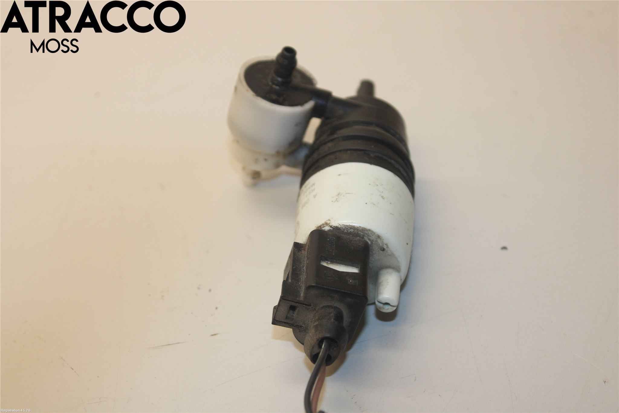 Mercedes-Benz MB E-KLASS (W213) 16-23 Spylerpumpe Frontrute