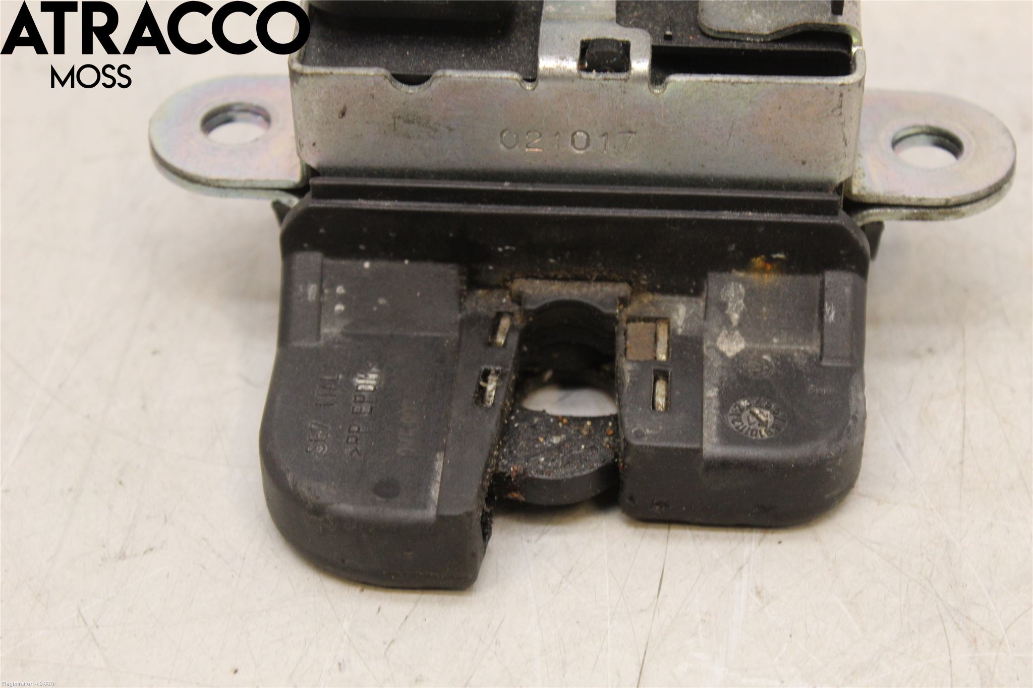 Volkswagen VW CADDY 16-20 Bakluke-Lokk Låsekasse