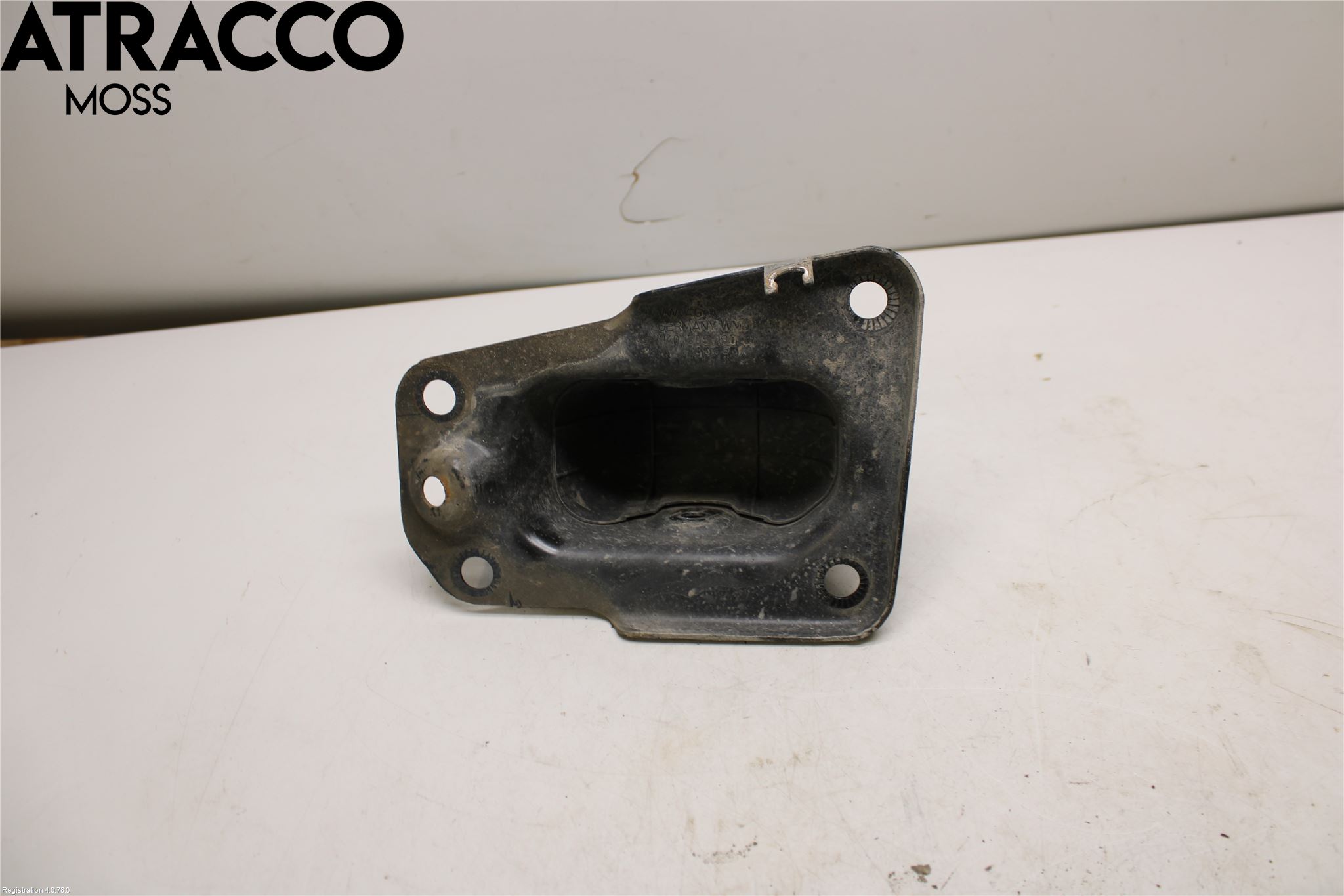 Volkswagen VW PASSAT 15-19 Bærearm Bak Høyre