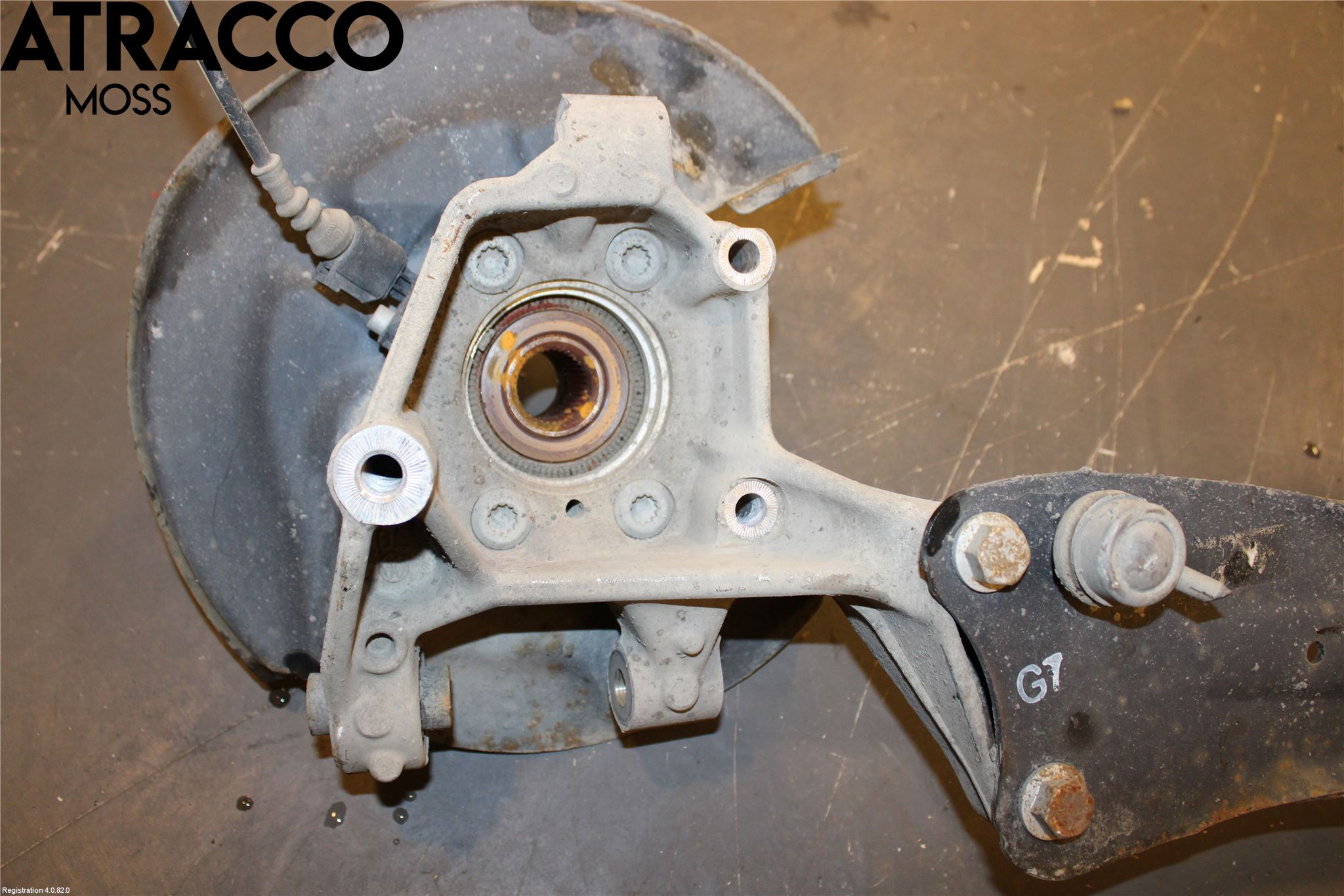 Skoda OCTAVIA (1Z) 05-13 Spindel Vb