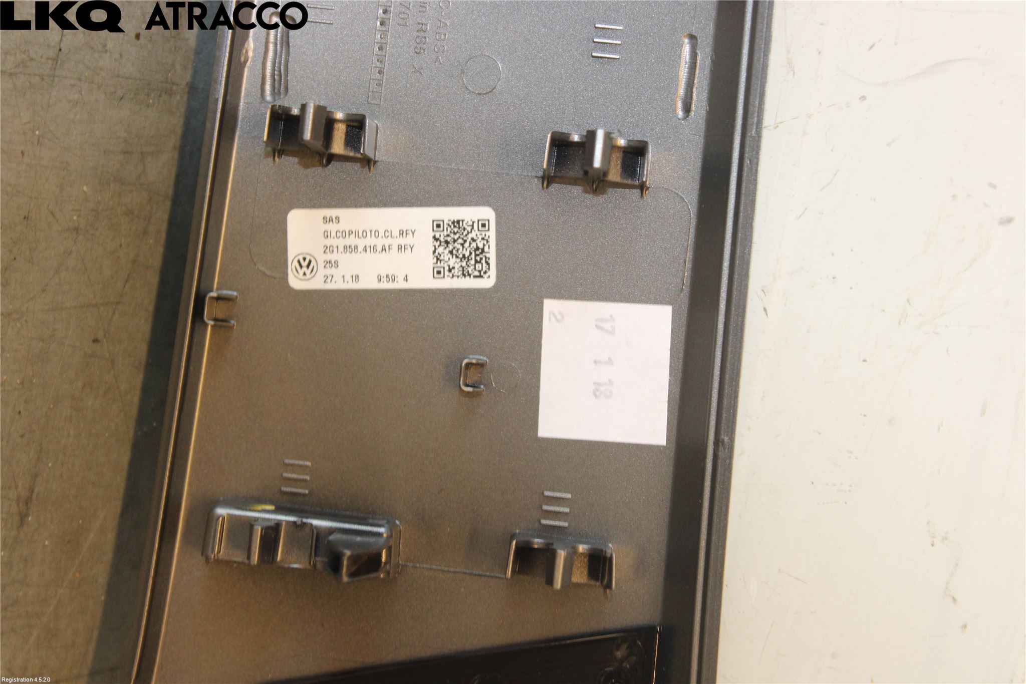 Volkswagen VW POLO VI 18->> Dashbord Kanal - Dyse