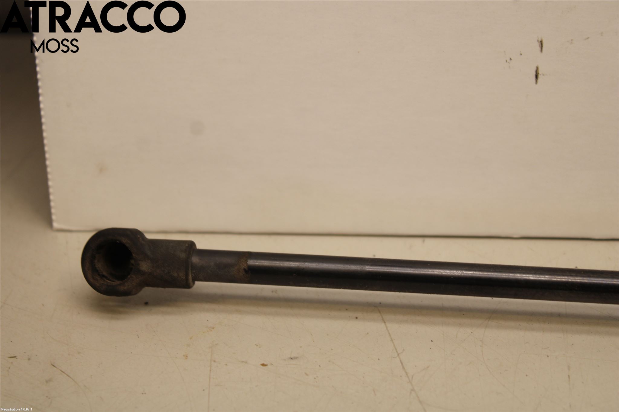 Volkswagen VW GOLF / E-GOLF VII 13-20 Bakluke Demper-Gassfjær