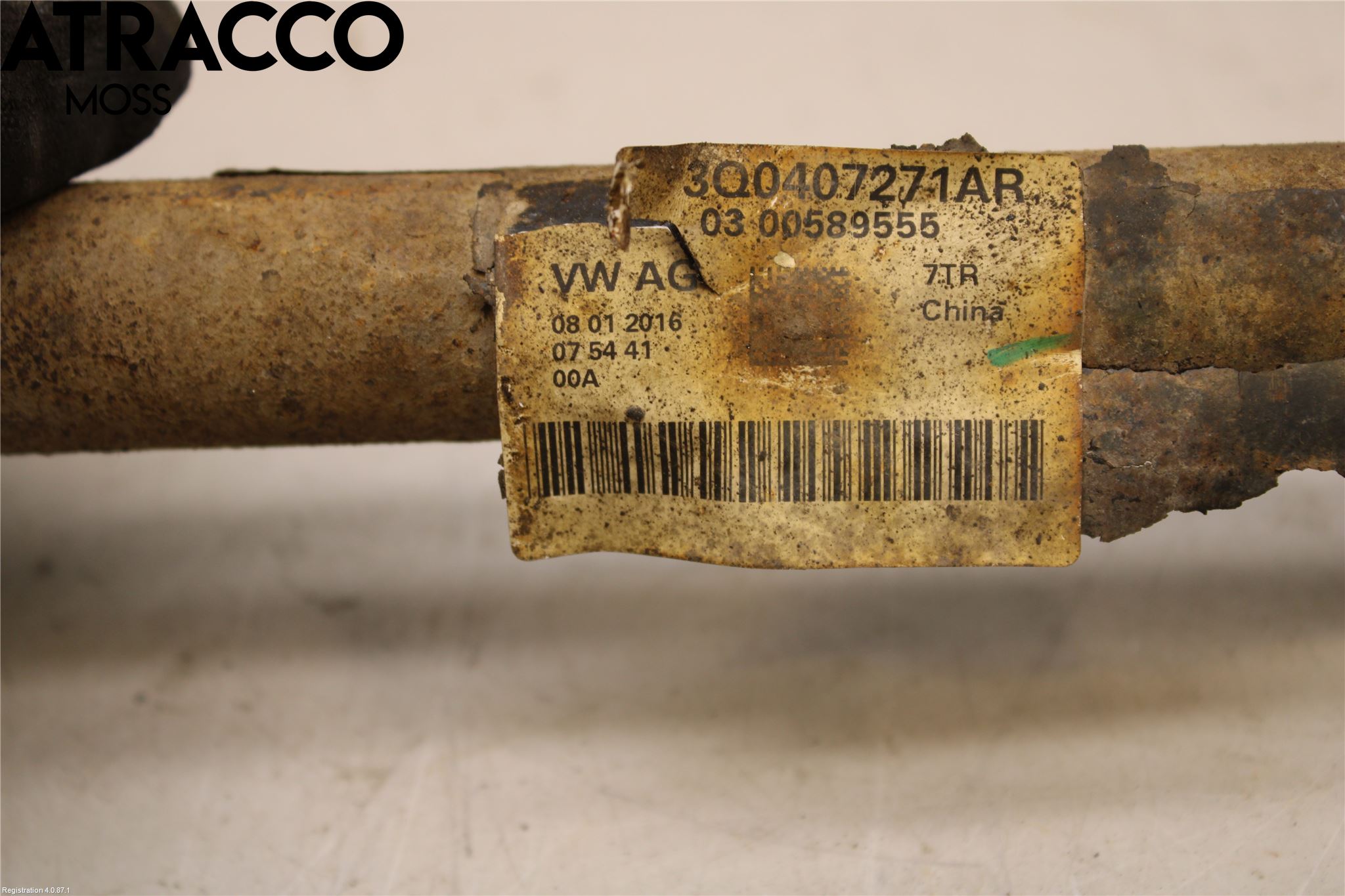 Volkswagen VW PASSAT 15-19 Drivaksel Foran Kompl Venstre