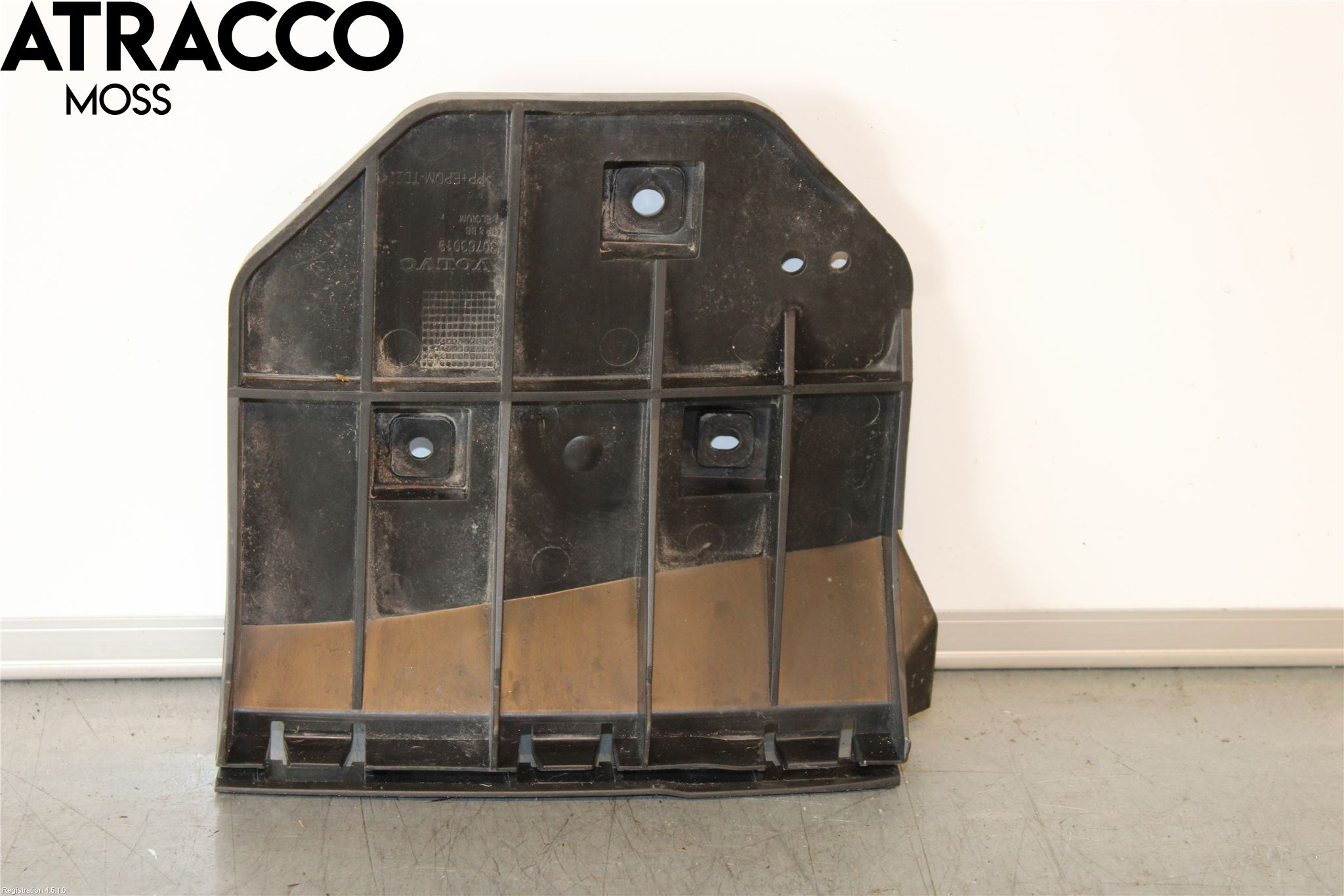 Volvo V50 08-12 Støtfanger Bak Feste