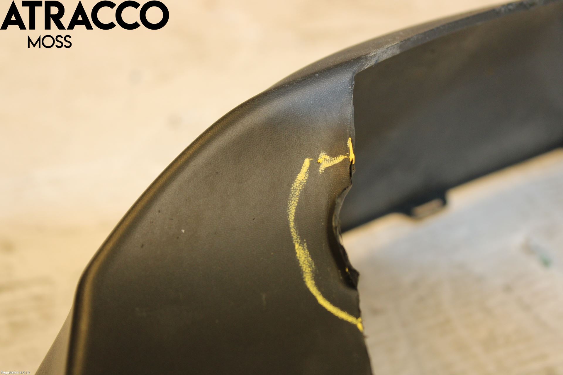 Mitsubishi OUTLANDER 07-12 Spoiler Bak