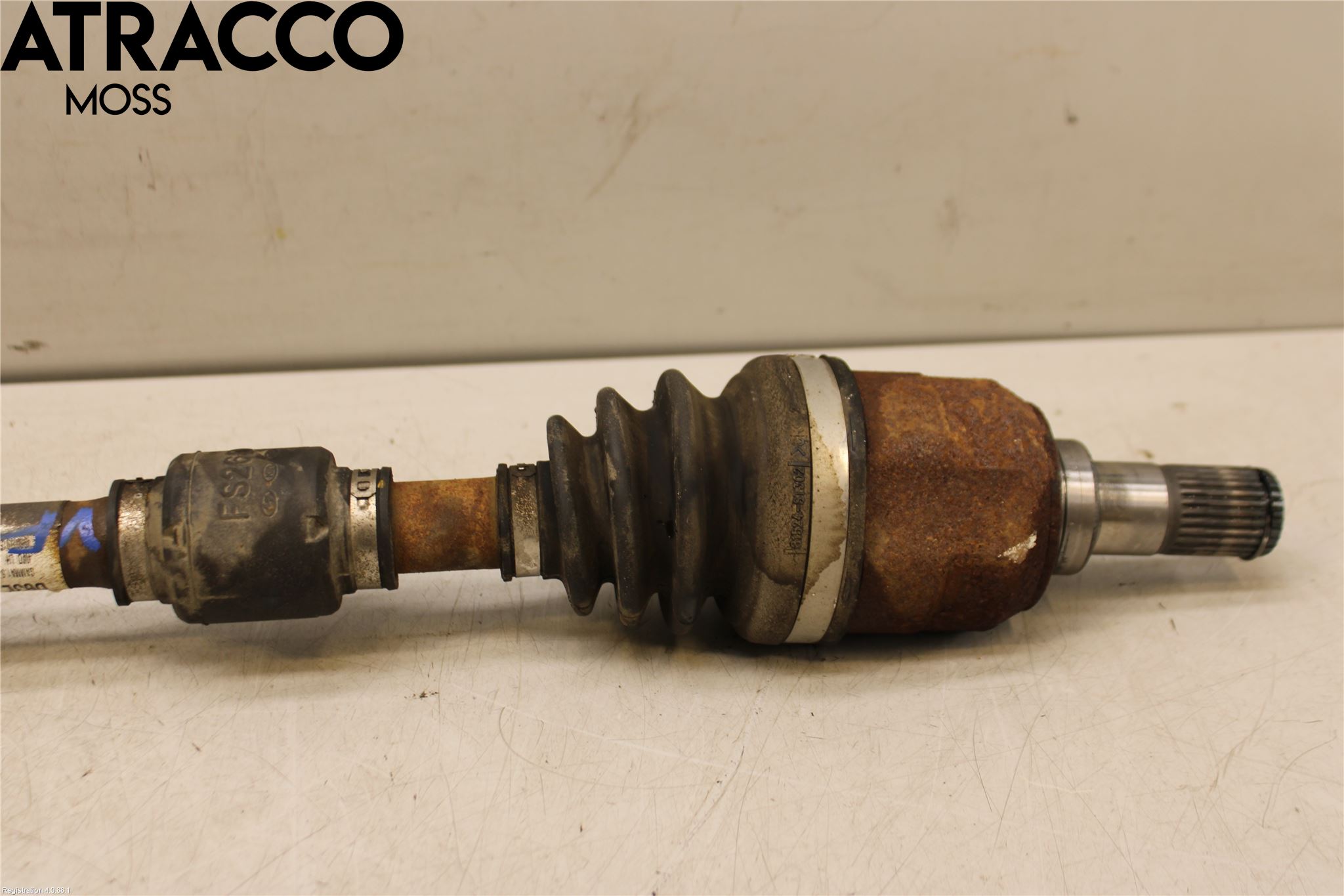 Hyundai KONA/ELECTRIC OS 18-23 Drivaksel Foran Kompl Venstre