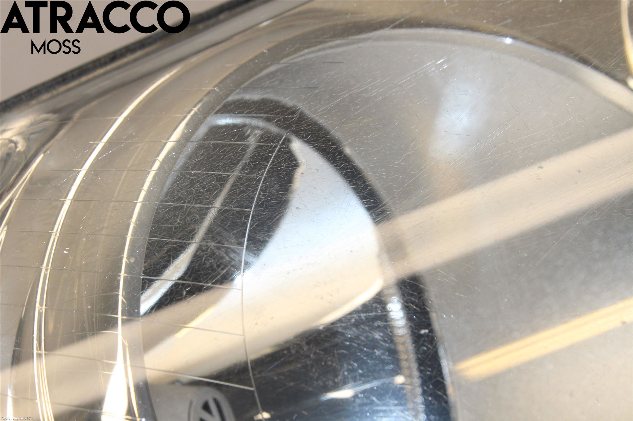 Volkswagen VW GOLF V 04-09 Frontlykt Høyre