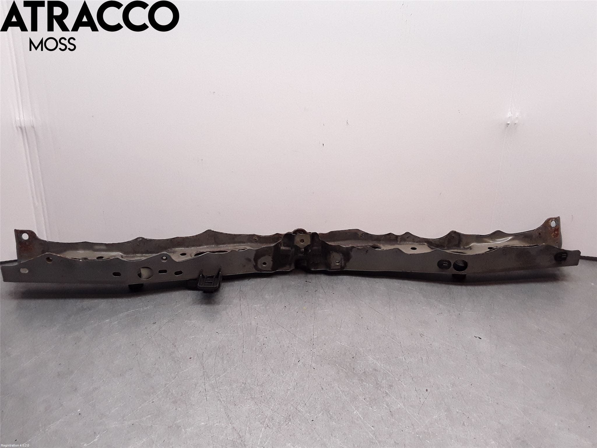 Toyota AURIS 13-19 Frontlykt Hus