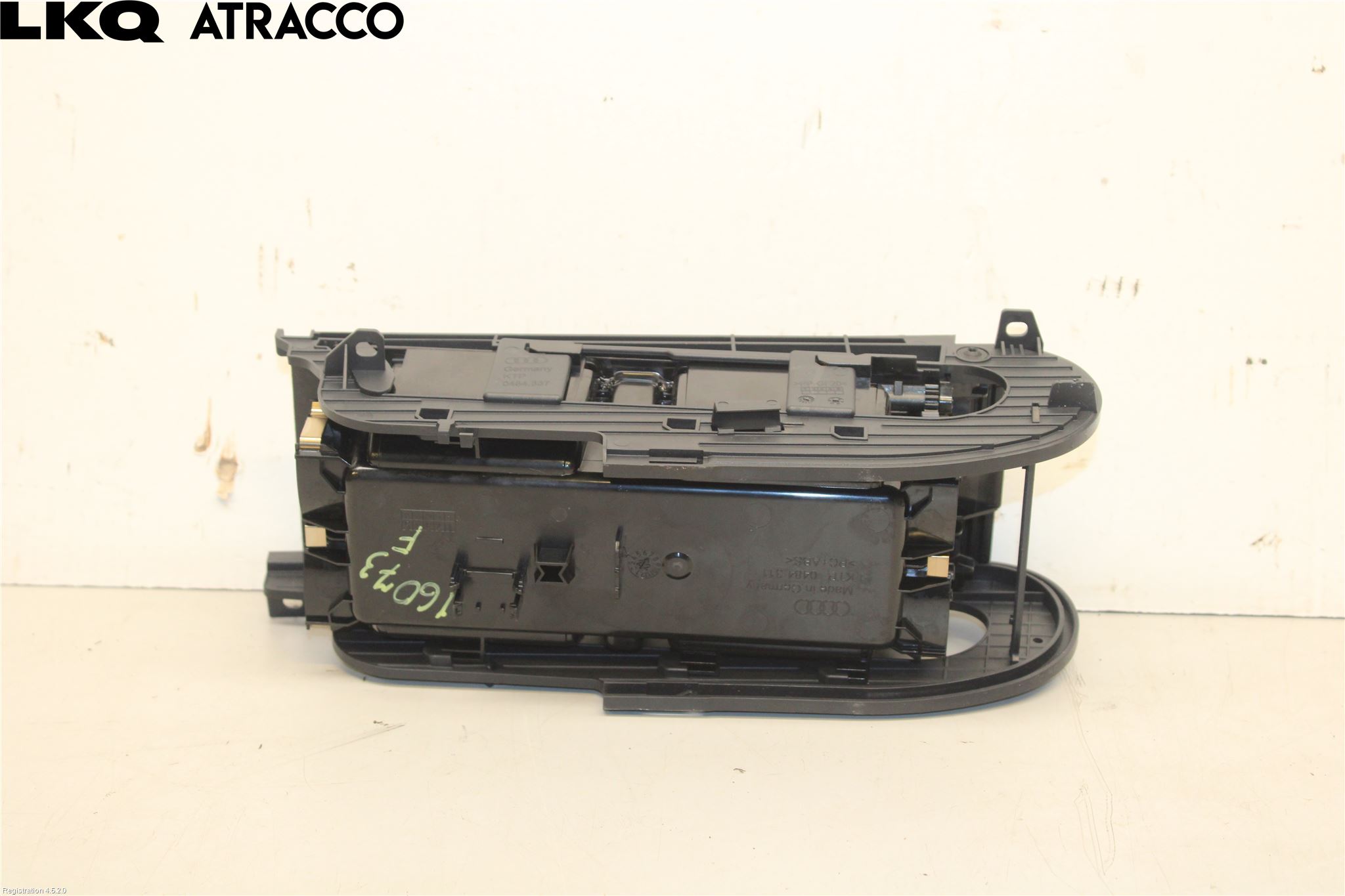 Audi E-TRON, S GE 19- Innr Koppholder