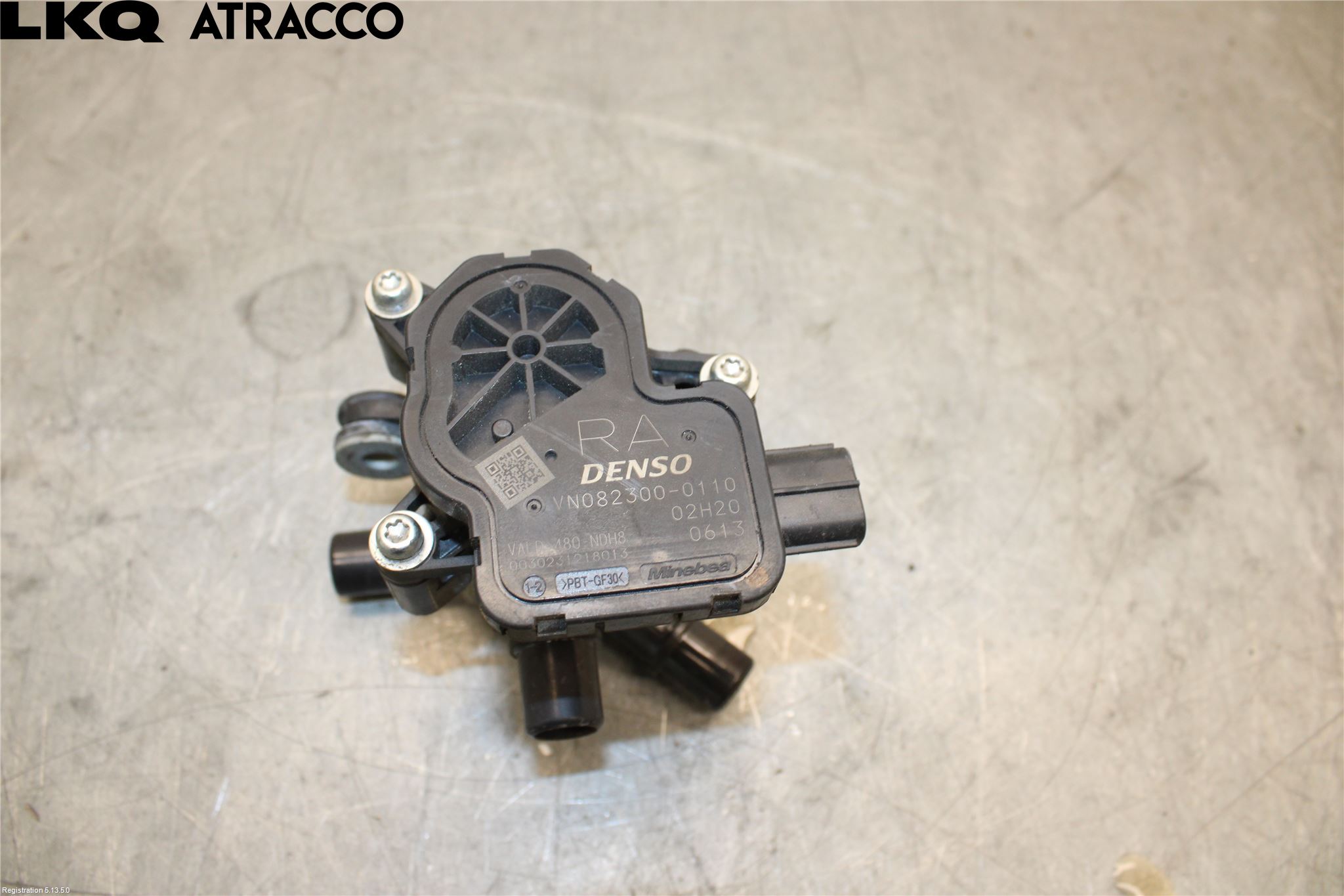 Toyota bZ4X EA10 22- Vannpumpe