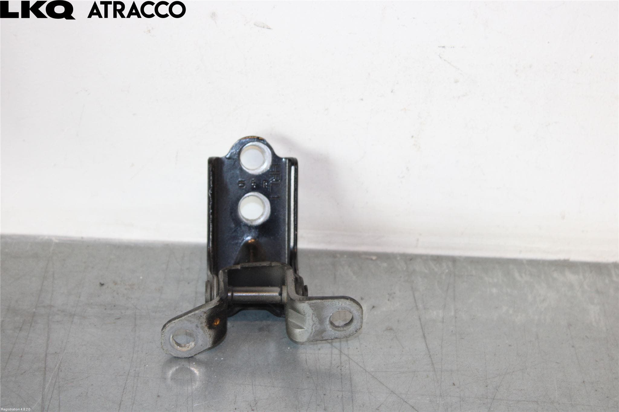 Subaru OUTBACK 15-20 Dørhengsel