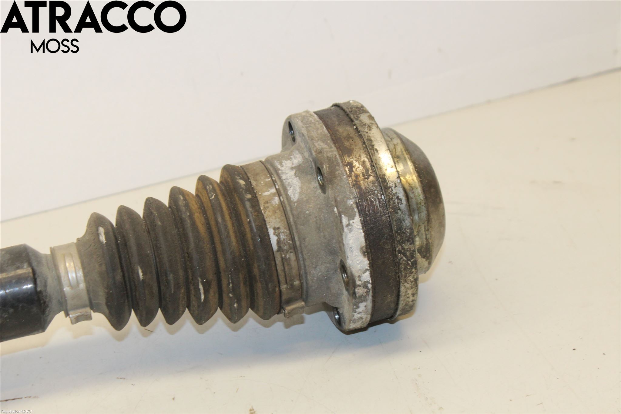 Skoda YETI Drivaksel Foran Kompl Høyre