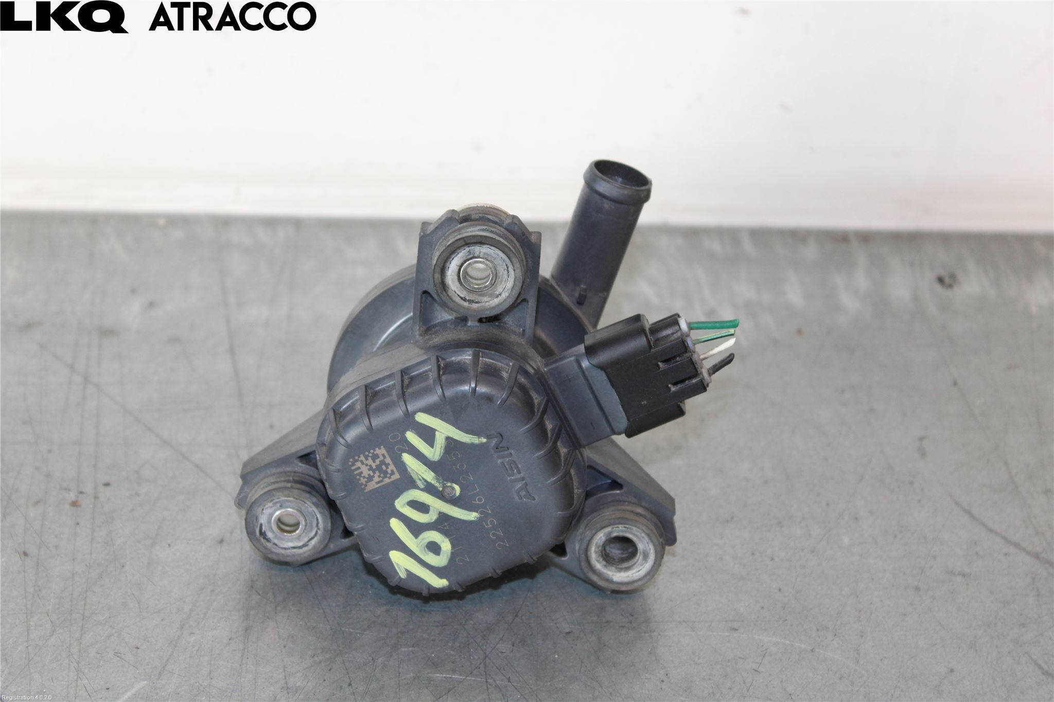 Mitsubishi OUTLANDER 13-21 Vannpumpe