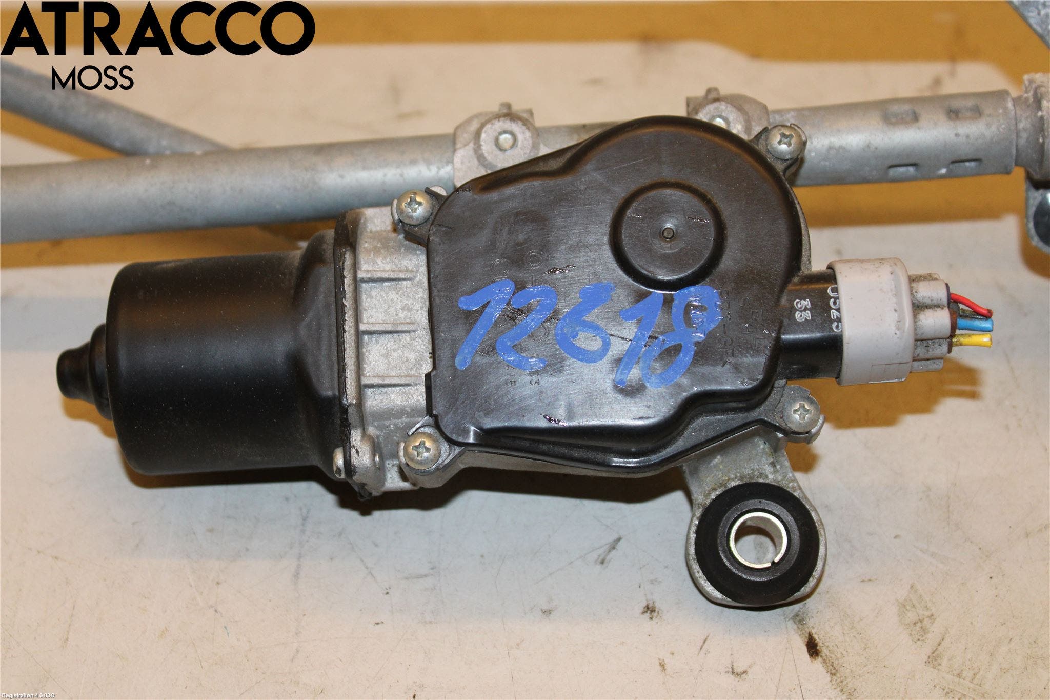 Nissan LEAF 11-17 Viskermotor Frontrute