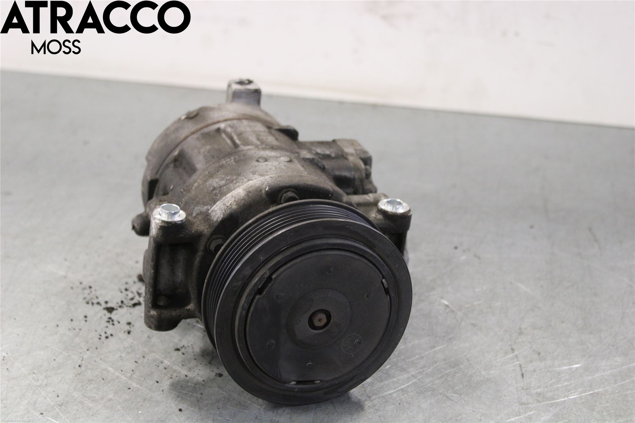 Volkswagen VW GOLF VI 09-13 Varme Ac Kompressor