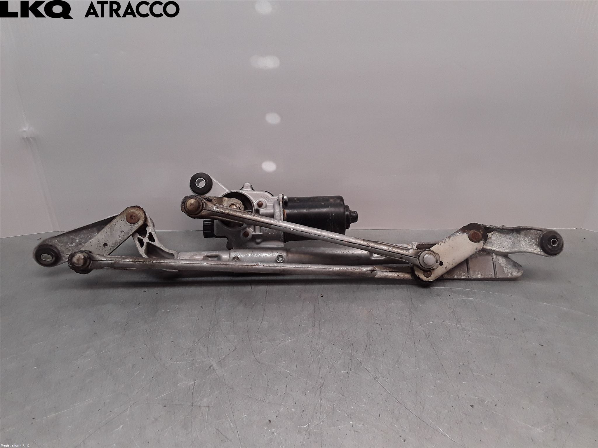 Nissan X-TRAIL 08-14 Viskermotor Frontrute